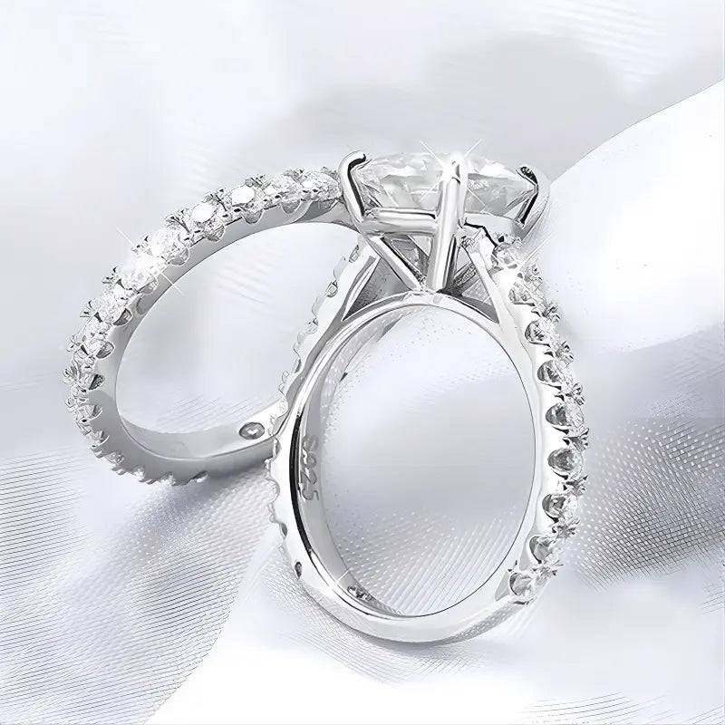 La Belle Moissanite Solitaire Ring with Matching Band 3.0ct