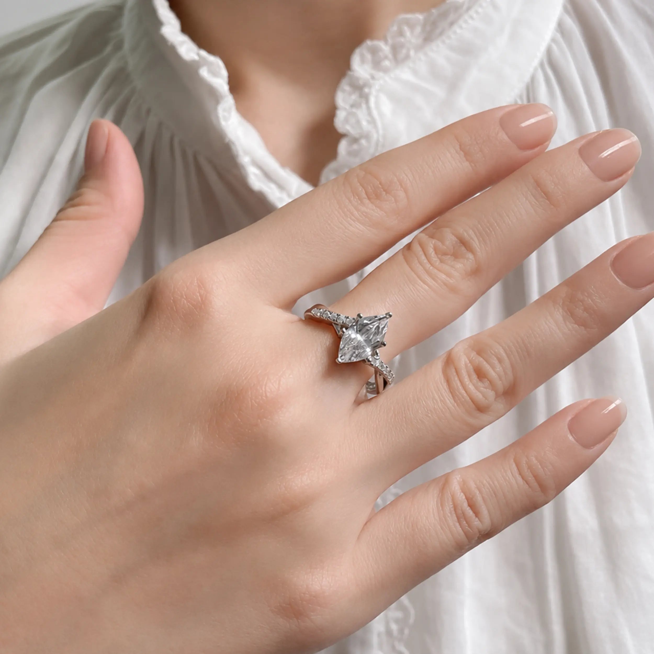 Lorienne Deluxe Marquise Cut Moissanite Ring 2.0ct