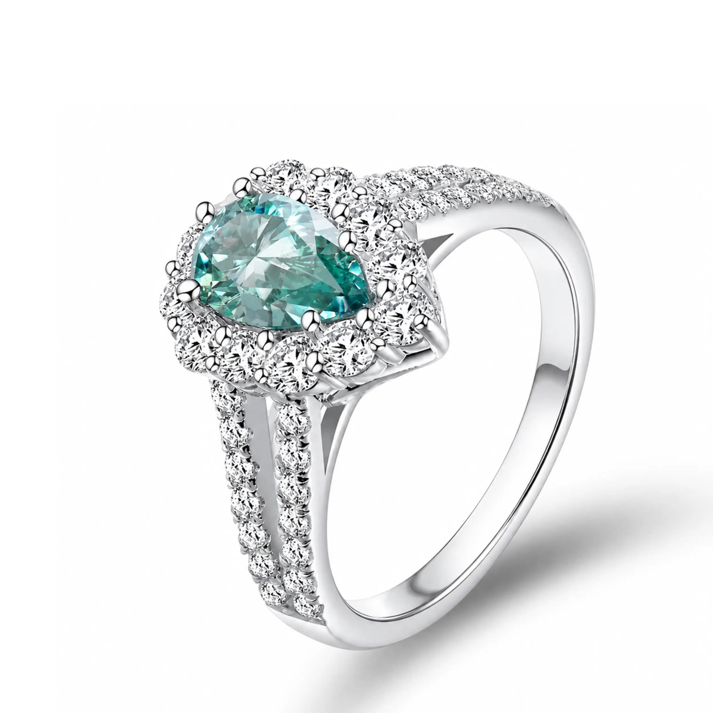 Duchesse Deluxe Pavé Moissanite Ring 1.74ct