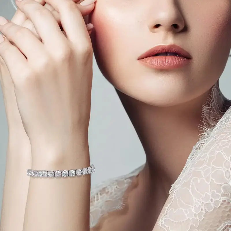 Classic Deluxe Moissanite Riviera Bracelet (0.5ct per Stone)