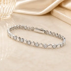 Évol Honeycomb Style Deluxe Moissanite Bracelet