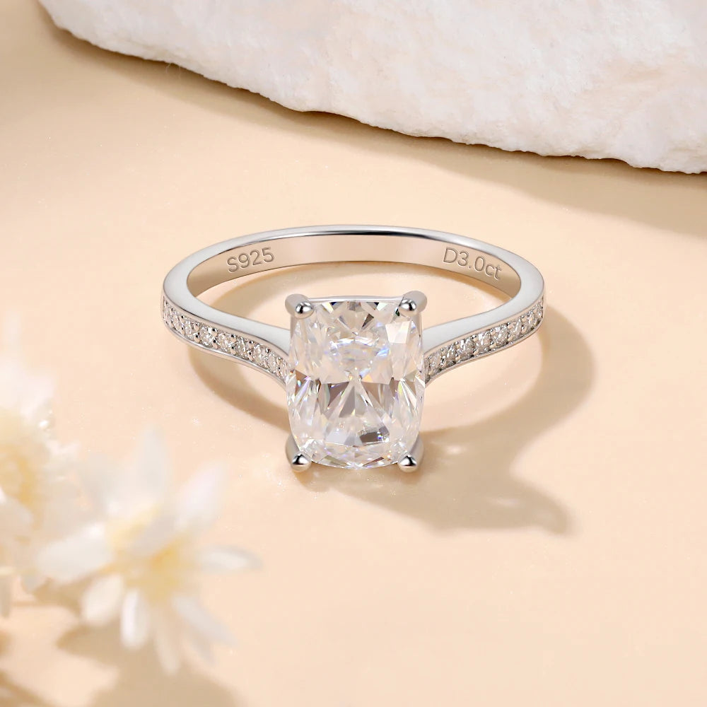 Monet Deluxe Moissanite Solitaire Ring 3.0ct