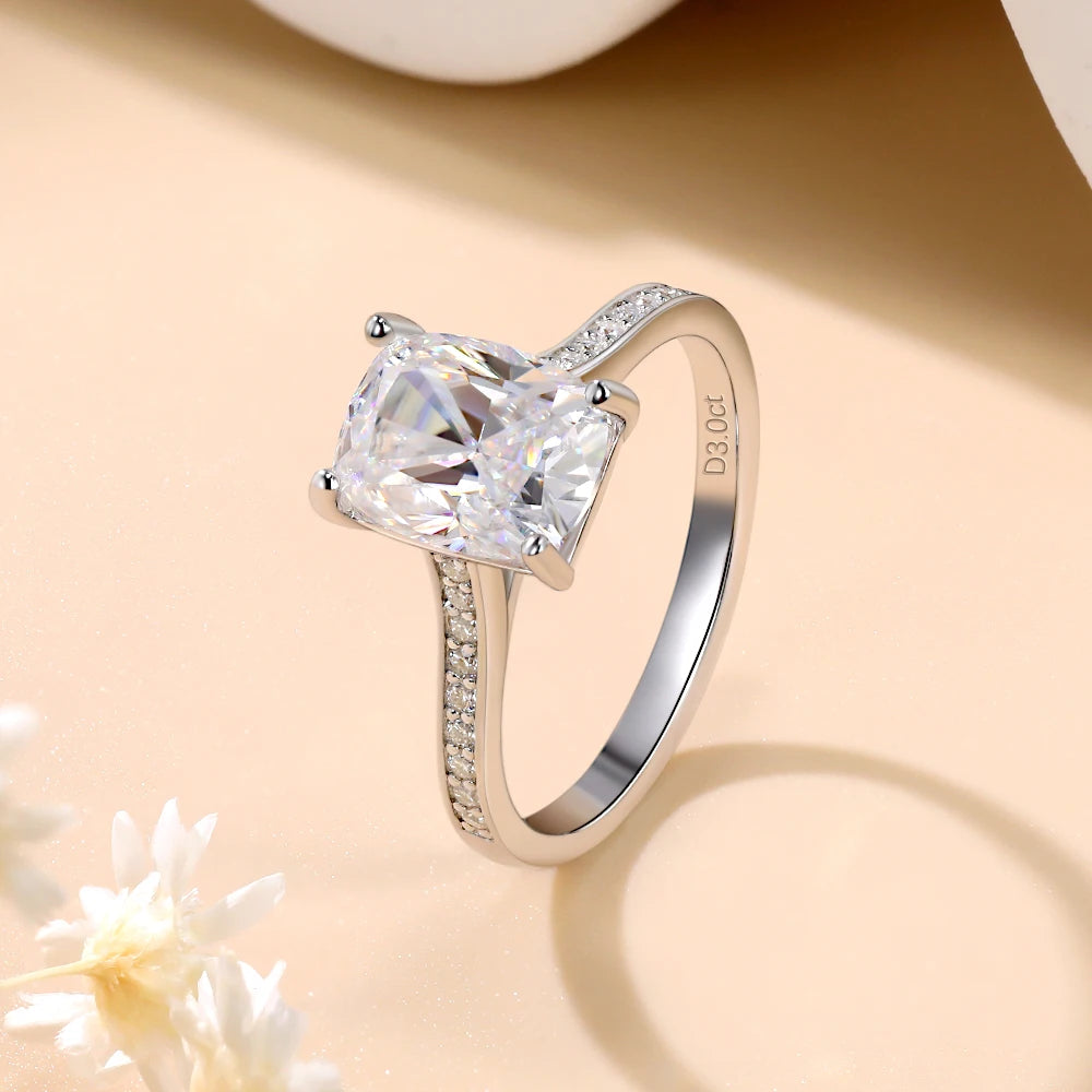 Monet Deluxe Moissanite Solitaire Ring 3.0ct