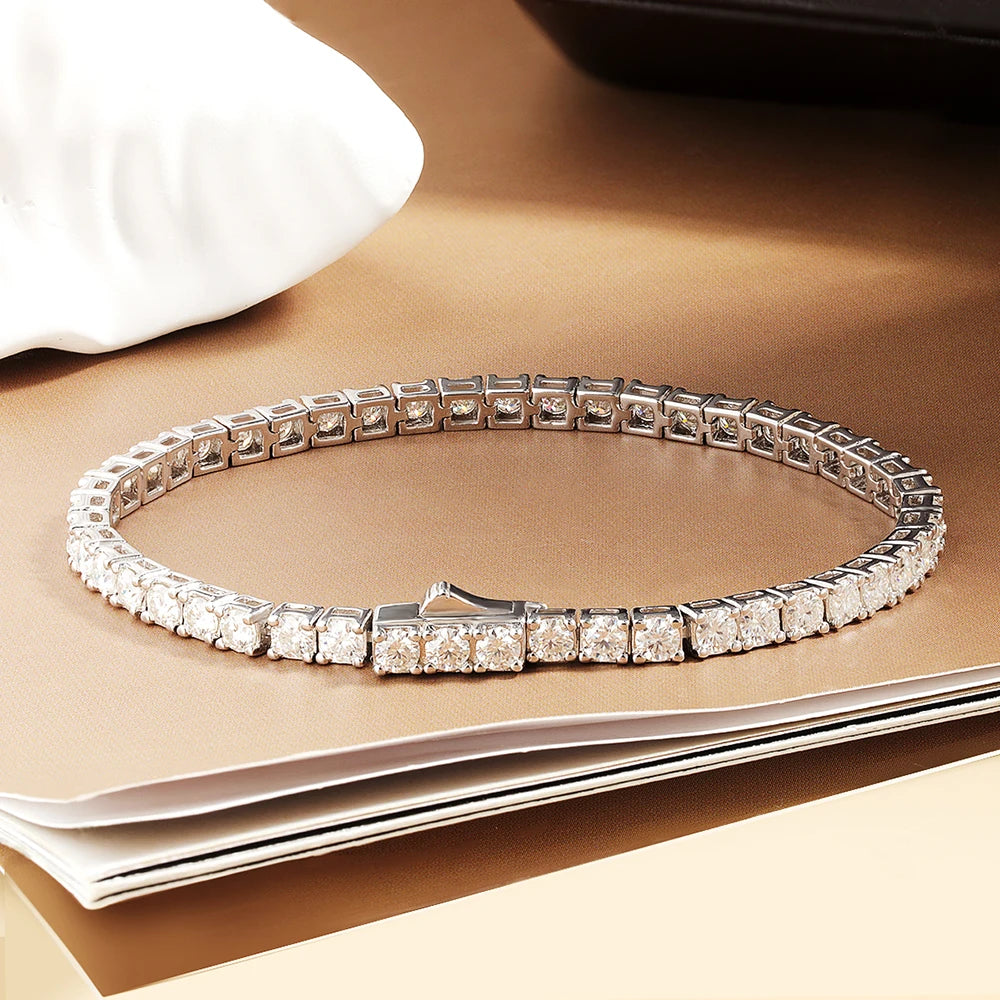 Classic Deluxe Moissanite Riviera Bracelet (0.5ct per Stone)