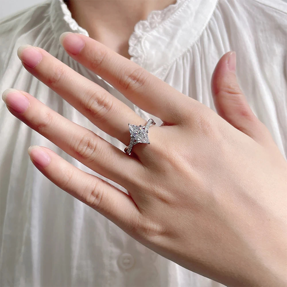 Lorienne Deluxe Marquise Cut Moissanite Ring 2.0ct