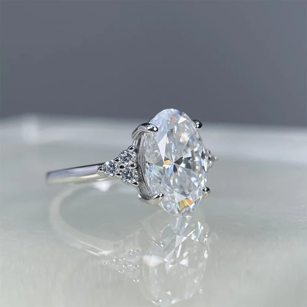 Lumière Deluxe 4.5ct Oval Cut Moissanite Ring